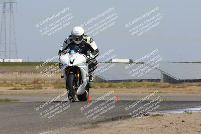 media/Mar-27-2022-Lets Ride (Sun) [[8affb282f8]]/Group B/220pm (Wheelie Bump)/